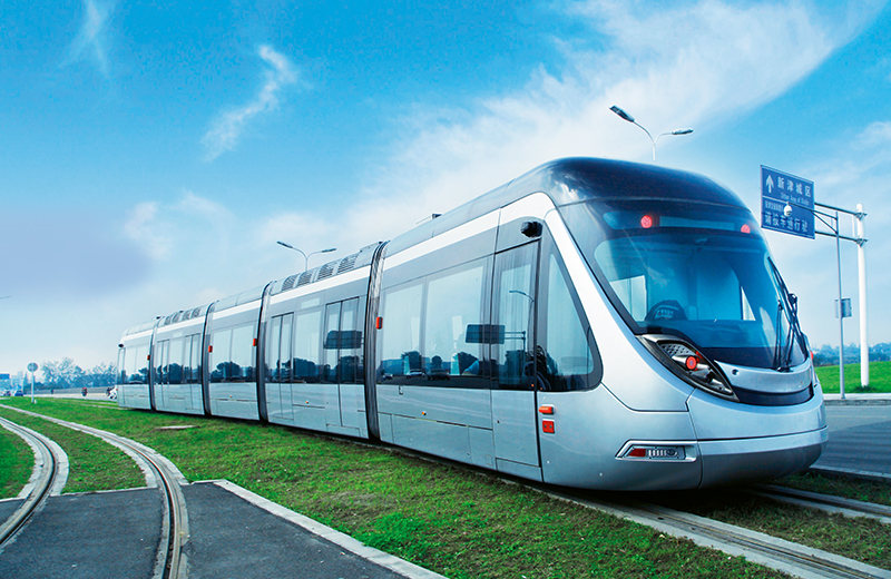 100%低地板現代有軌電車在R1線運行